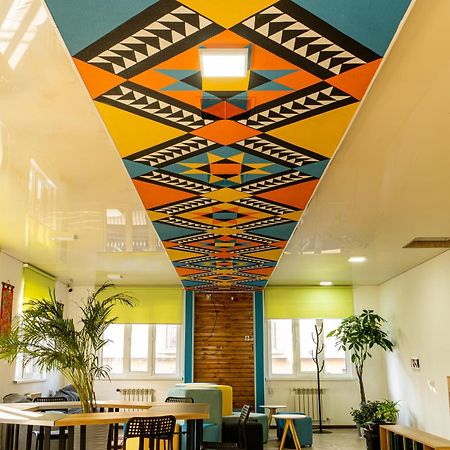 People Hostel & Coworking Bishkek Exterior foto