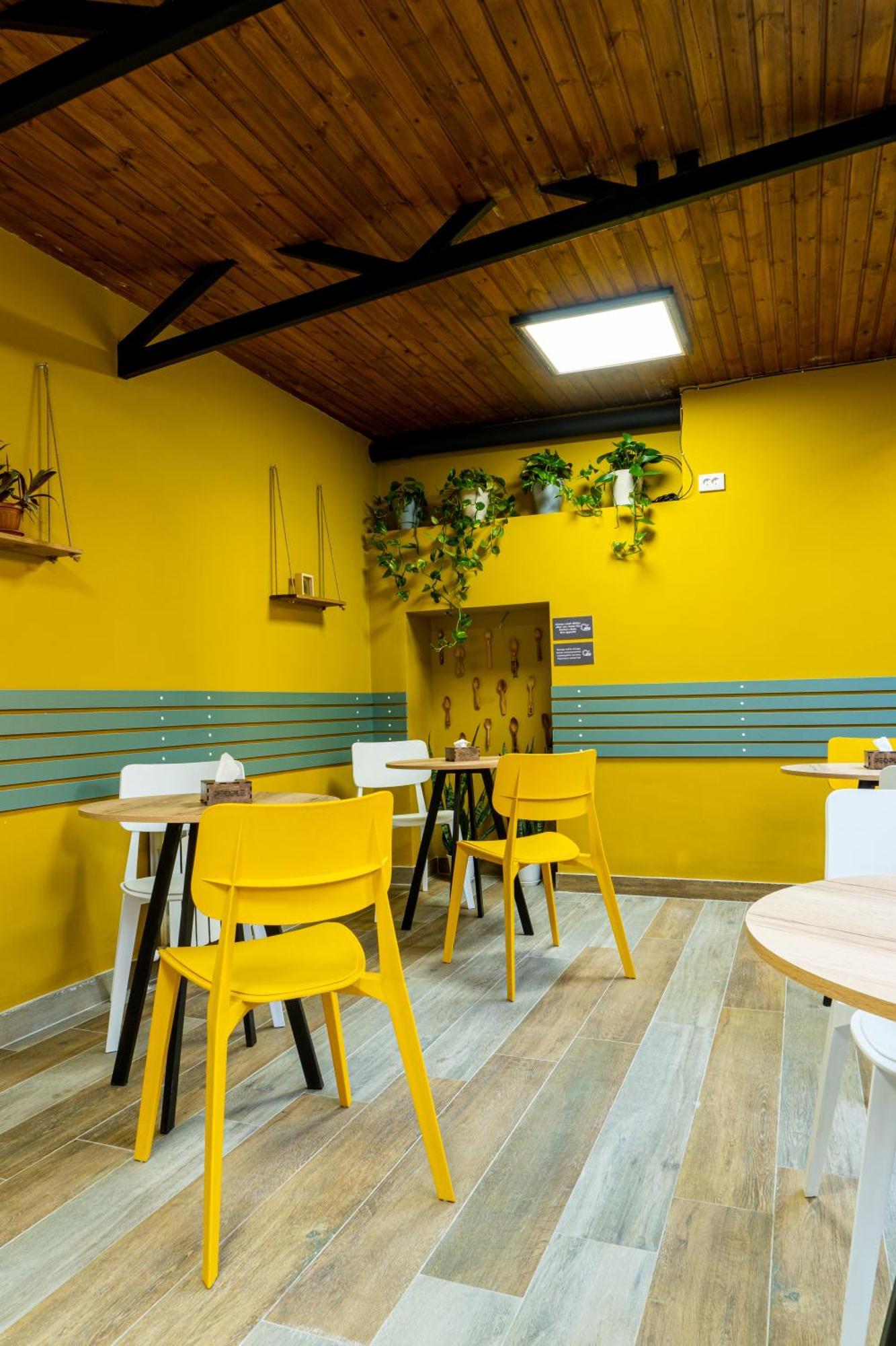 People Hostel & Coworking Bishkek Exterior foto